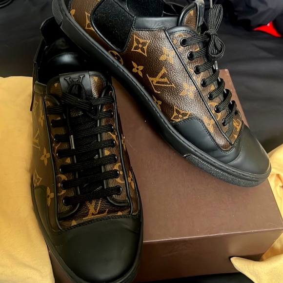 Louis Vuittono Slalom Low Top Monogram - Picture 1 of 5